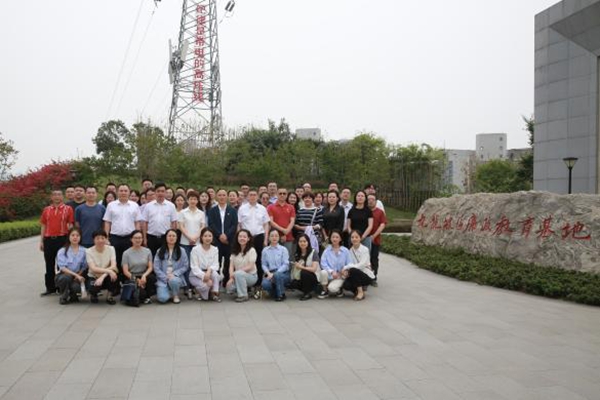 1750666377781629.jpg 5).jpg